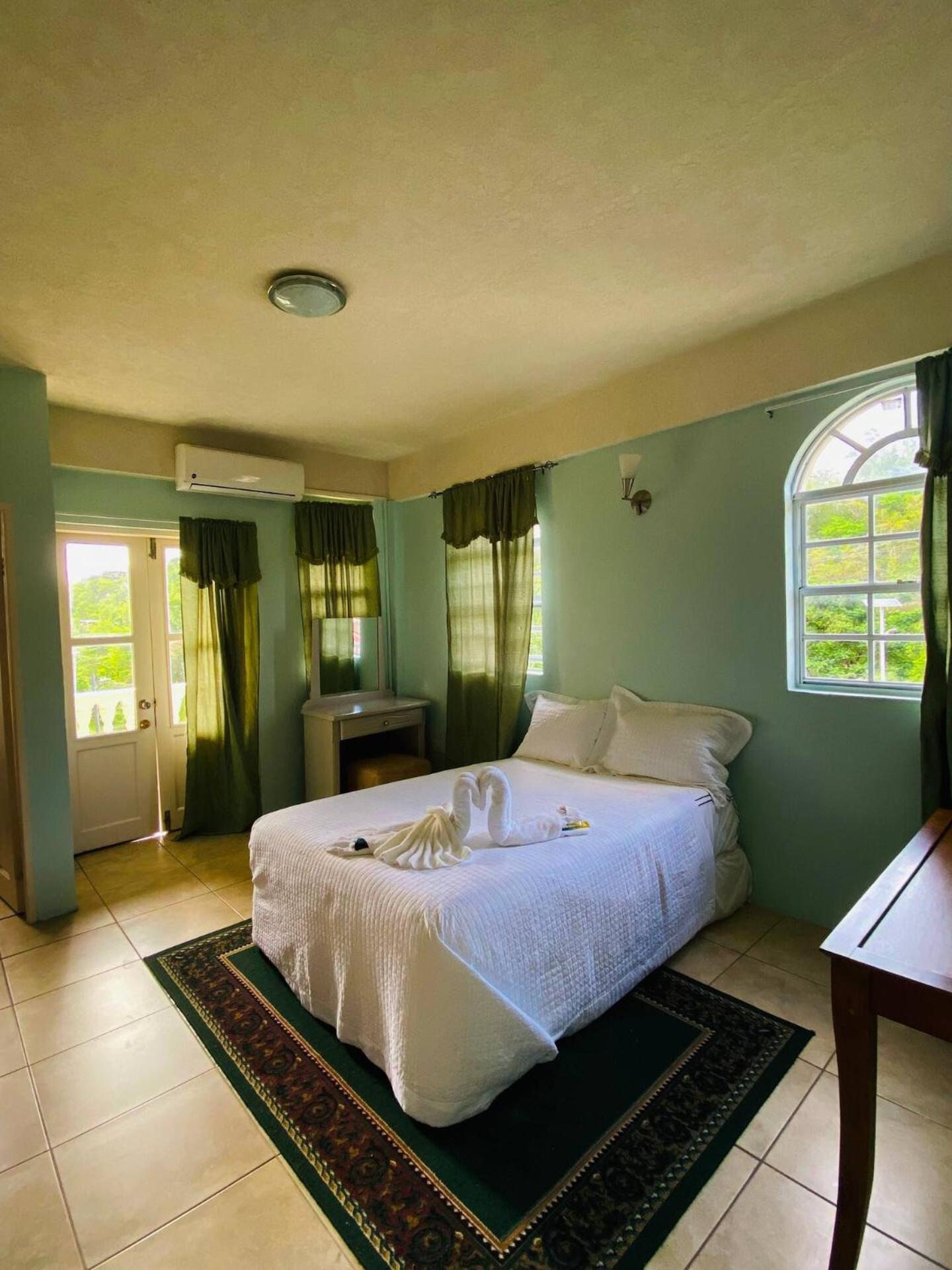 Rejens Hotel Портсмут Экстерьер фото